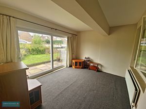 Sun Lounge- click for photo gallery